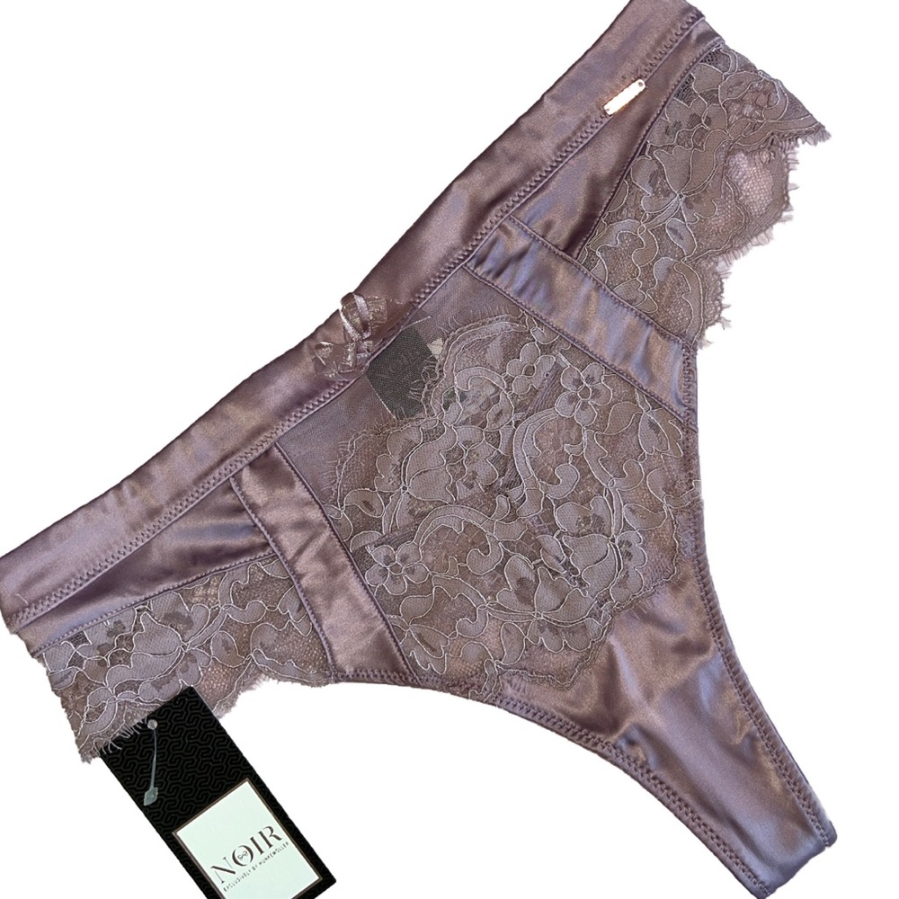 NOIR by Hunkemöller | NWT | "Heather" g-string thong - Elderberry